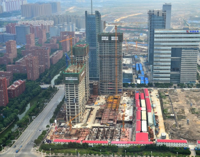 凤山河西世贸中心